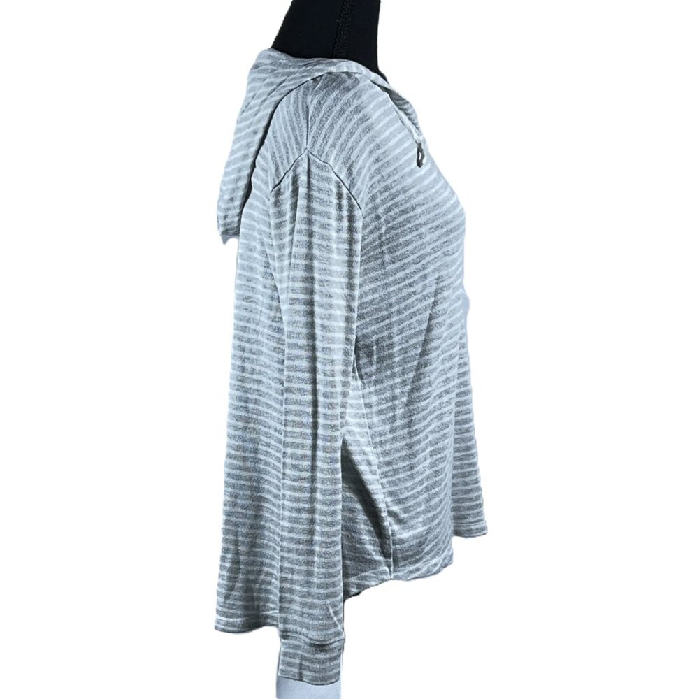Juniors' SO® Long Sleeve Hoodie - Size Small - Picture 4 of 5